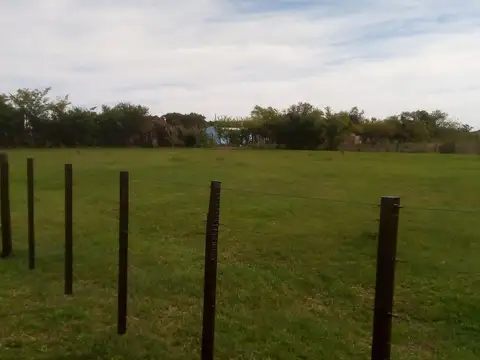 VENDO IMPORTANTES LOTES JUNTOS O SEPARADOS EN BARRANCAS DEL