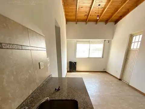 Depto Tipo Casa en Venta en Remedios De Escalada, USD 50.000