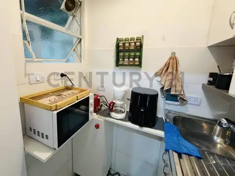 Suipacha 1000, Piso 0