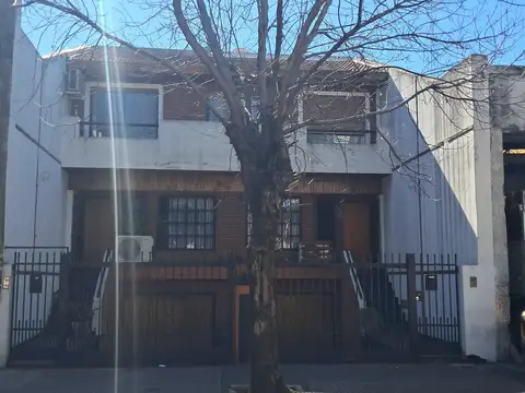 Duplex 4 Ambientes en Boedo