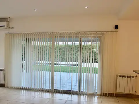 Casa en 1 planta barrio cerrado