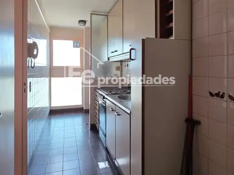 Venta departamento dos ambientes en Flores