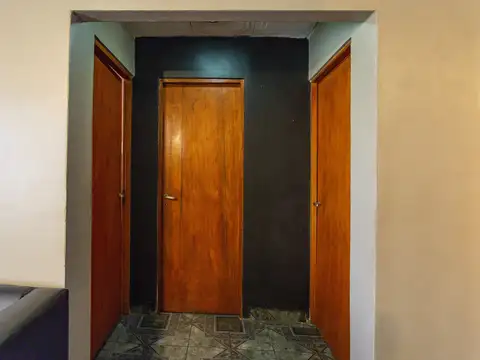 Casa 5 ambientes con 2 baños