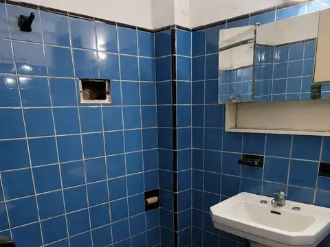 Depto Tipo Casa en Venta 64 años