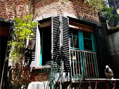 JUAN BAUTISTA ALBERDI 700