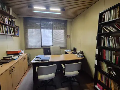 Oficina en Venta en Tribunales, USD 78.000