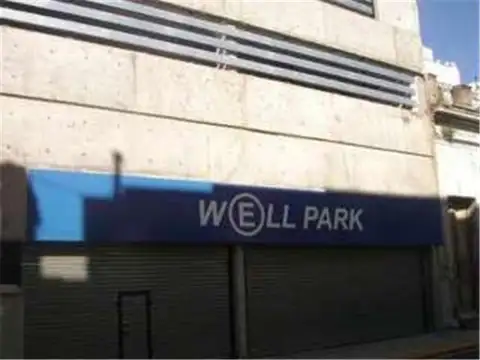 EDIFICIO DE COCHERAS/ PRIMER PISO