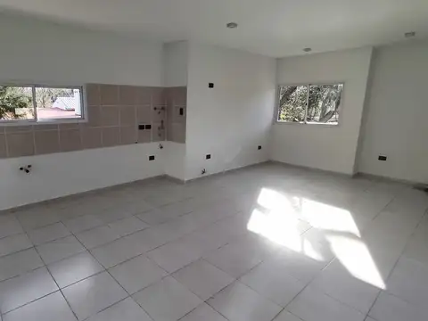 VENTA CASA 2 DORM A ESTRENAR TANTI ESCRITURA