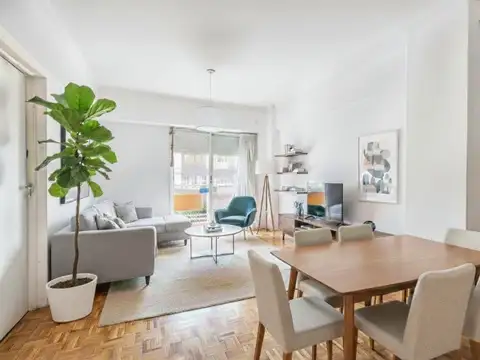 Departamento · En Venta · Piso de 3 Ambientes con Dependencia · cochera · Luminoso · Belgrano