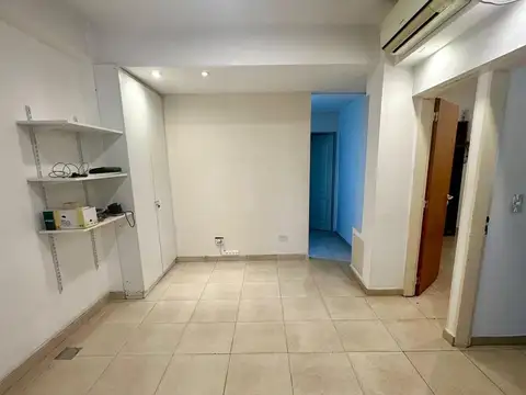 Oficina 3 ambientes con 2 baños