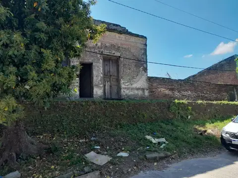 Casa 4 ambientes con 1 baño