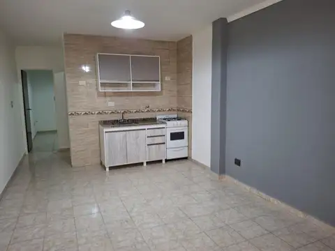 Venta departamento 2 ambientes en Villa Luzuriaga.