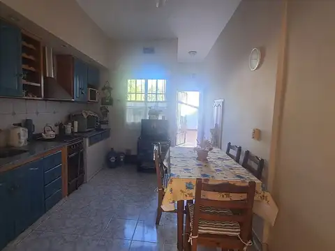 Depto Tipo Casa en Venta en Piñeyro, USD 82.000