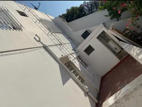 Depto Tipo Casa en Venta 20 años