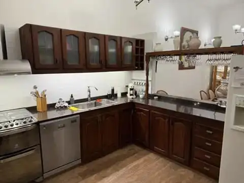 Alvarez Thomas 300