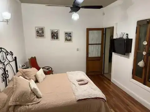 Venta. Casa. 5 ambientes. Alvarez Thomas 300. Colegiales.