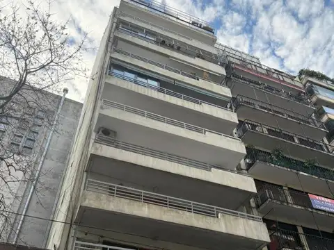 DEPARTAMENTO 4 AMB EN RECOLETA CON BALCON!!!!