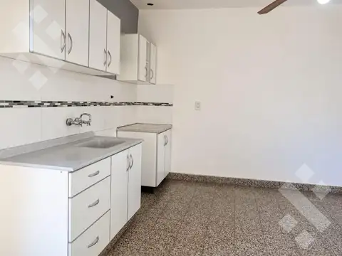 Casa en Alquiler en Centenario, $ 2.200.000