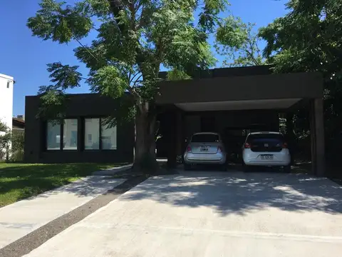 Horacio Quiroga 4901 