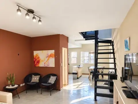 OPORTUNIDAD HERMOSO PH 4 AMBIENTES CON COCHERA