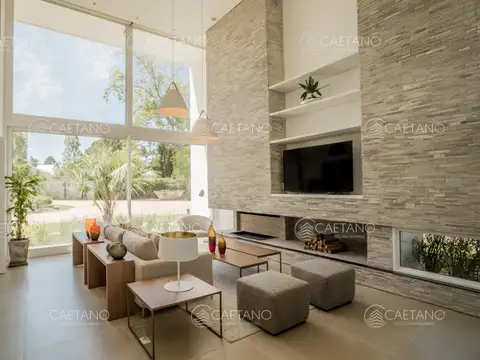 Casa en Alquiler Temporal de 4 dormitorios