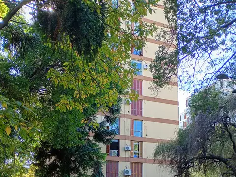 Dpto 3 amb en la mejor ubicación de catalinas sur.