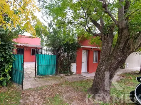 Casa a refaccionar con lote de 600 mts