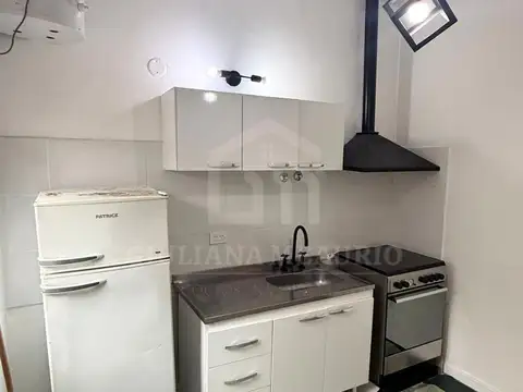Depto Tipo Casa en Alquiler en Moron Sur, $ 600.000