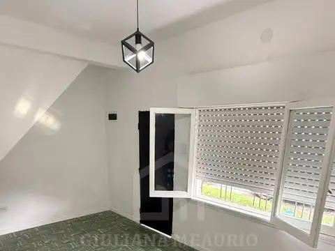 Depto Tipo Casa en Alquiler de 1 dormitorio