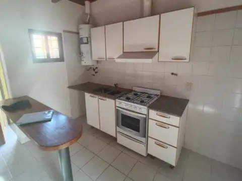 Departamento en Alquiler con 1 cocheras
