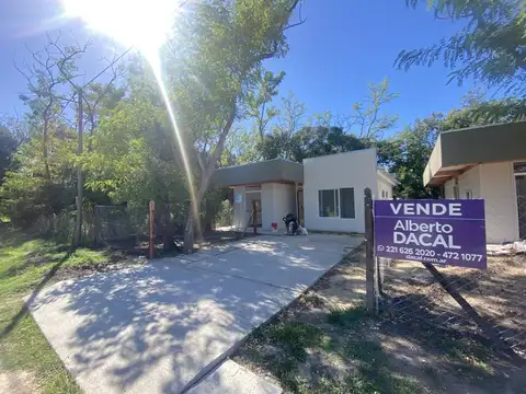 Casa a estrenar 2 dormi en barrio cerrado Garden sobre ruta 36 altura Arturo Segui