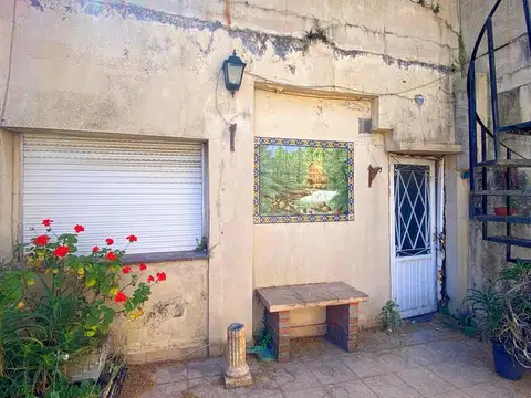 Depto Tipo Casa en Venta de 4 ambientes