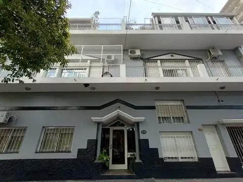DPTO 3 AMB VENTA CASEROS DUPLEX C PATIO Y GARAGE