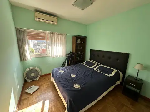 Departamento en Venta en Parque Chacabuco, USD 170.000