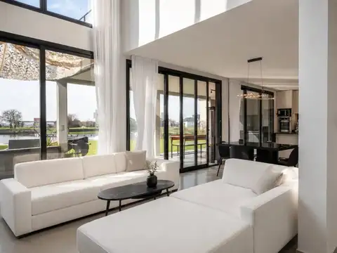 Casa en Venta 1 año
