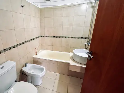 Departamento en Alquiler en Floresta, $ 580.000