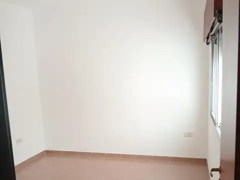 Depto Tipo Casa en Venta en Granadero Baigorria, USD 69.000