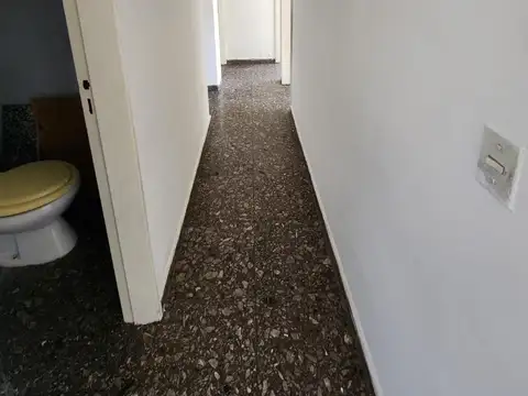 DEPARTAMENTO EN VENTA AMEGHINO AL 500 AVELLANEDA