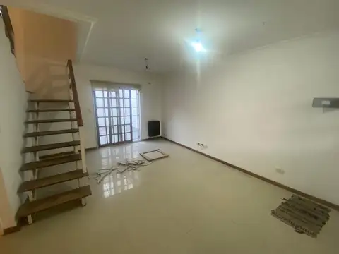 Casa en Alquiler de 3 dormitorios