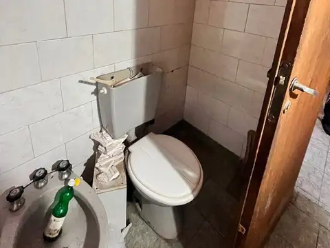 Casa 6 ambientes con 3 baños