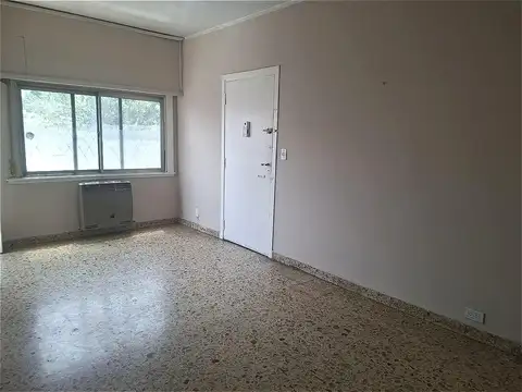 Av. Vélez Sarfield  al 4900