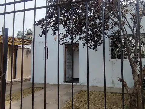 Casa en Venta en Manuel B Gonnet, USD 47.800