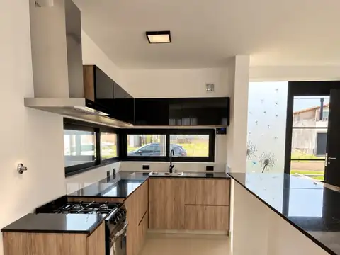 Alquiler Casa 3 Dorm. - Parques de Talero Neuquen