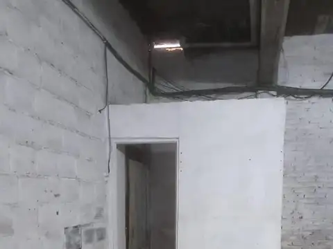 Galpon en Alquiler en La Florida, $ 450.000