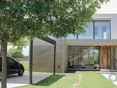 Casa en venta 3 dormitorios - en Haras de Santa María - El Molino Sur
