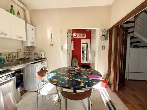 Depto Tipo Casa 3 ambientes con 2 baños