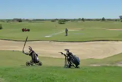 Actividades deportivas futbol, voley, golf, tenis en El Canton - Barrio Golf en Libertad 310 en Escobar, Buenos Aires