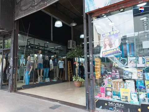Local en Venta 51 años