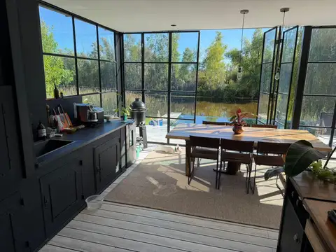 Casa 5 ambientes con 2 baños