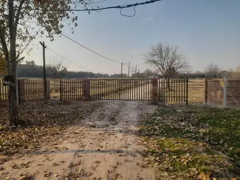 RAM Oportunidad! Lote en venta en barrio Las Lomadas, Matheu